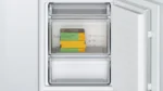Serie 2 Einbau-Kühl-Gefrier-Kombination mit Gefrierbereich unten 177.2 x 54.1 cm Schleppscharnier – Bild 4