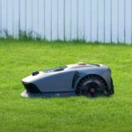 1000 - Mähroboter ohne Begrenzungsdraht + Garage – Bild 3