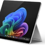 Microsoft Surface Pro | Copilot+ PC | 13” OLED Touchscreen | Snapdragon® X Elite (12 Kerne) | 32GB RAM | 1TB SSD | neuestes Modell, 11. Edition | Platin (Netzteil separat erhältlich)